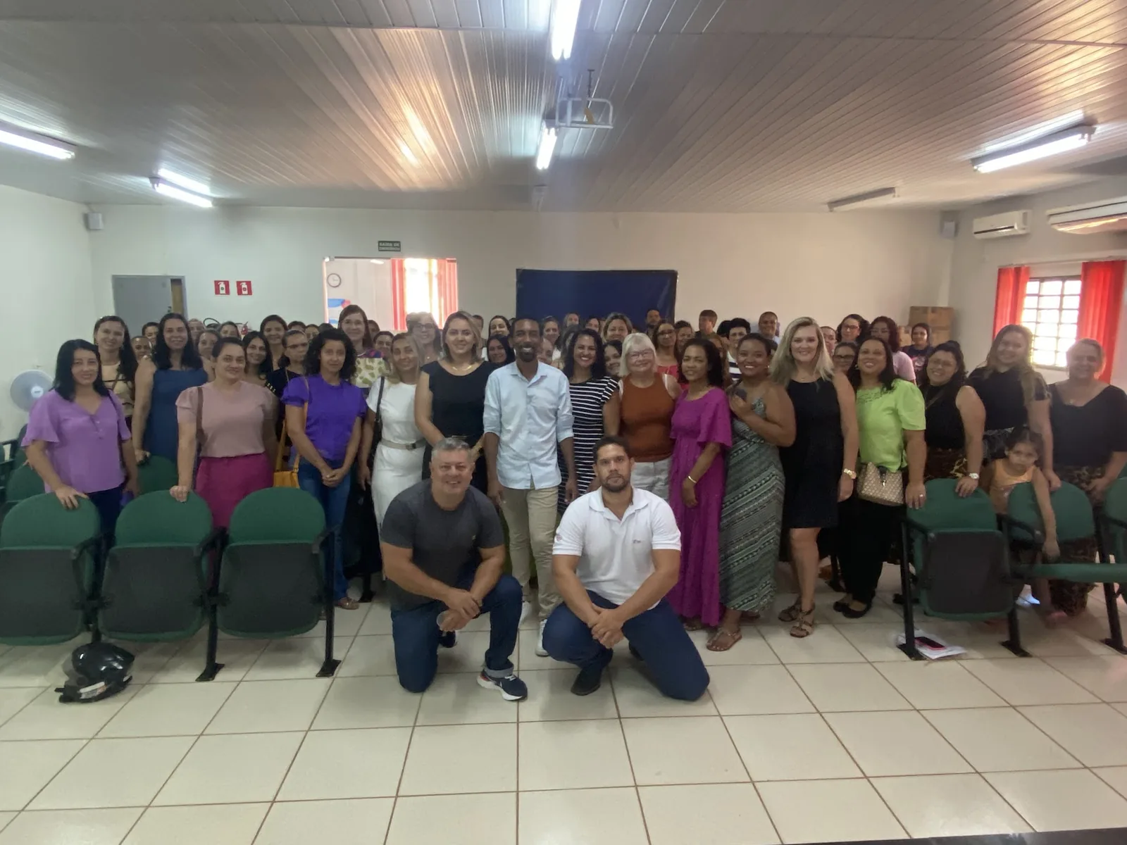 Palestra Educação Transformadora em Anaurilândia para professores da rede municipal de educação